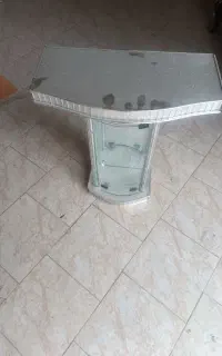 میز شیشه ای سالم و آکبند