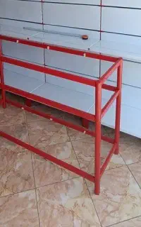 ویترین دو طبقه ای