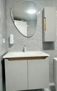 روشویی و باکس سرویس بهداشتی