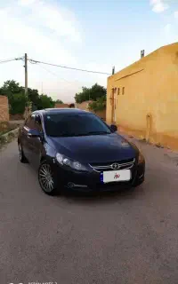 جک j5 اتوماتیک مدل 1393 زیر قیمت نقدی