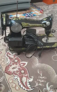 چرخ خیاطی پروانه طر ح قدیم دینام دار