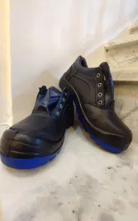 کفش کار مردانه