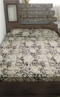 تختخواب دو نفره و سرویس کامل