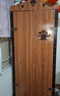 کمد لباس و کتابخانه