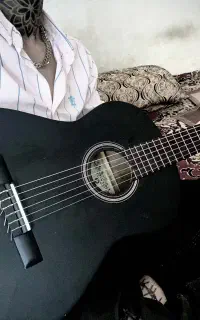 معاوضه گیتار