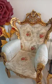 مبل سلطنتی