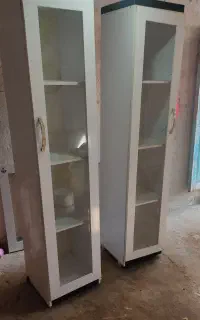 کمد فروشگاهی و آینه