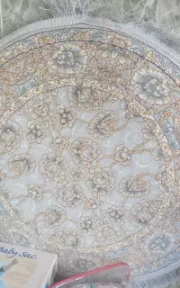 فرش دایره اصلی ۱۹۰۰۰۰۰تومان نوزیرقیمت هریکی