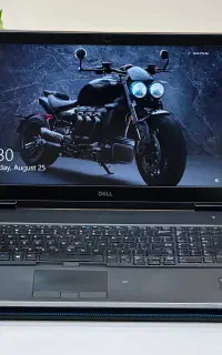 غول گیمینگ Dell 7730 گرافیک 8گیگ Xeon 10850Hصفحه4K
