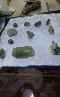 گوهر سنگ راف زبرجد جواهری