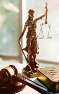 وکالت تخصصی و مشاوره رایگان