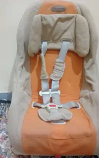 صندلی خودرو کودک
