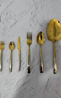 قاشق و چنگال لوکس ۸۸ پارچه جهیزیه
