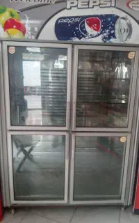یخچال فروشگاهی