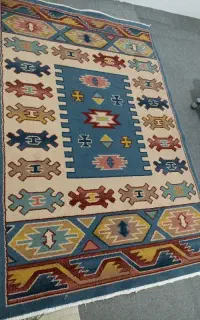 یک تخته فرش گلیم 4متری 1/5در2/25 تازشسته شده