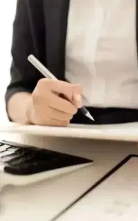 استخدام منشی خانم