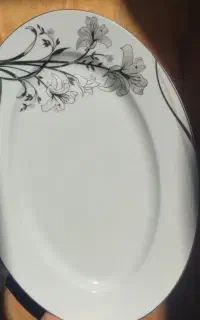 سرویس چینی ۱۸ نفره.نو نو