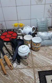 مقداری خرده ریز آشپزخانه