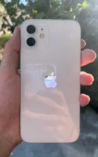 ایفون ۱۲نرمال