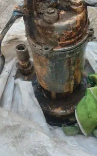 پمپ کف کش