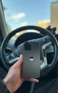 ایفون ۱۳پرومکث