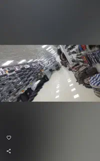 یک نصاب ماهر تزئینات اتومبیل