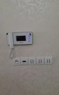 برق کار(تعمیرات تخصصی آیفون صوتی و تصویری)