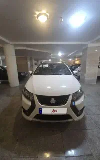 کوییک آر  شیش ماهه خریدم صفر بدون هیچ عیب ایرادی