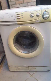 لباسشویی کندی