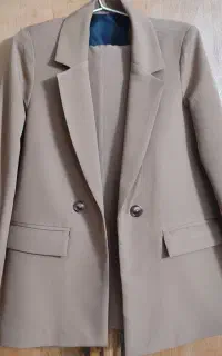 کت و شلوار زنانه