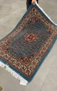 فرش دستباف (بساک)زرع نیم گل ابریشم بیجار