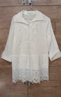 شومیز مجلسی نو گیپور دوزی شده و سنگ کاری