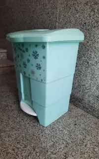 سطل پدالی