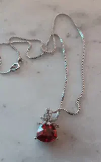 گردنبند طرح با زنجیر