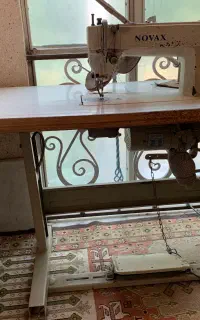 چرخ خیاطی صنعتی دوپایه ضخیم‌دوز NOVAX NV0302کم‌کار