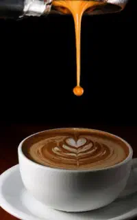 کارآموز کافی شاپ