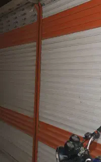 فروش مغازه نزدیک شریعتی جنب پاساژ جلالی داخل کوچه