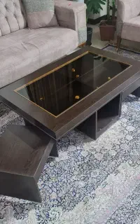 میز وسط ام دی اف کاملا سالم همراه ۴ تا میز کوچک