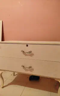 فروش فوری وسایل سالن زیبایی