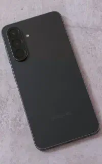 گوشی سامسونگ a56 256 آکبند ۱۸ ماه گارانتی