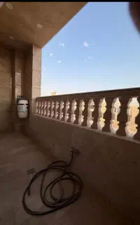 فروش ویلایی طبقه اول شهرک معلم /تهاتر با آپارتمان