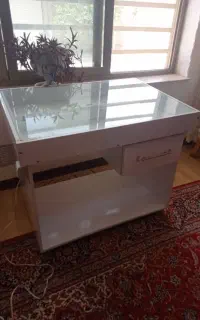 میز تحریر ونور