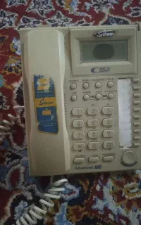 تلفن رو میزی