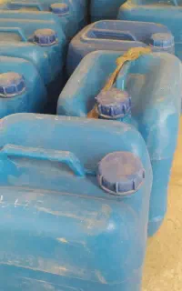 ظرف ۲۵ لیتری خارجی