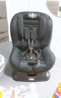 صندلی ماشین