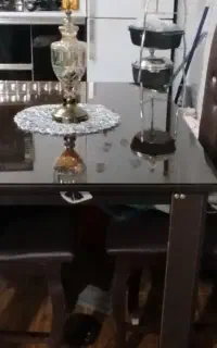 میز ناهار خوری ۴ نفره