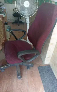 صندلی مدیریتی دسته دوم