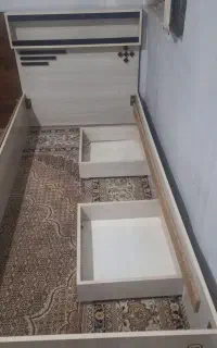 تخت یک نفره