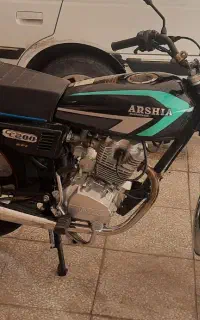 موتورسیکلت عرشیا