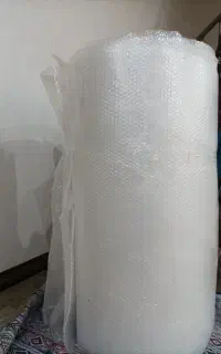 ضربه گیرفوم پلاستیکی حباب دار برا اسباب کشی و غیره